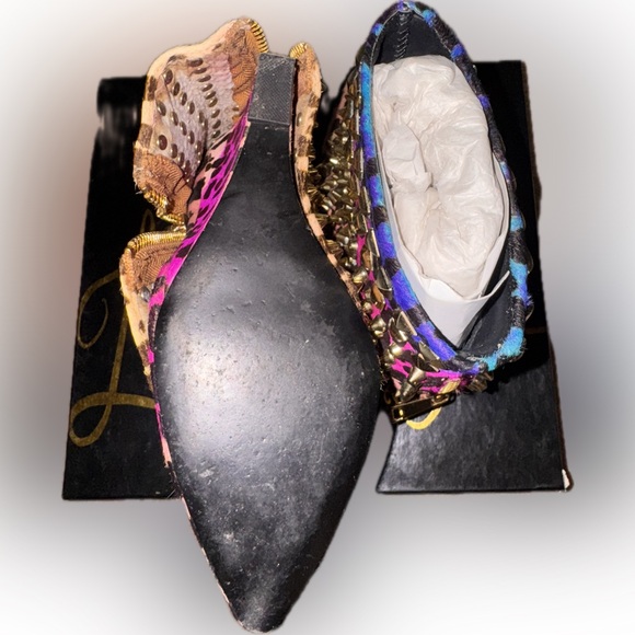 Lust For Life leopard multicolor wedge booties boots with gold studs. - Picture 4 of 4